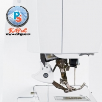 Швейная машина Bernina 780